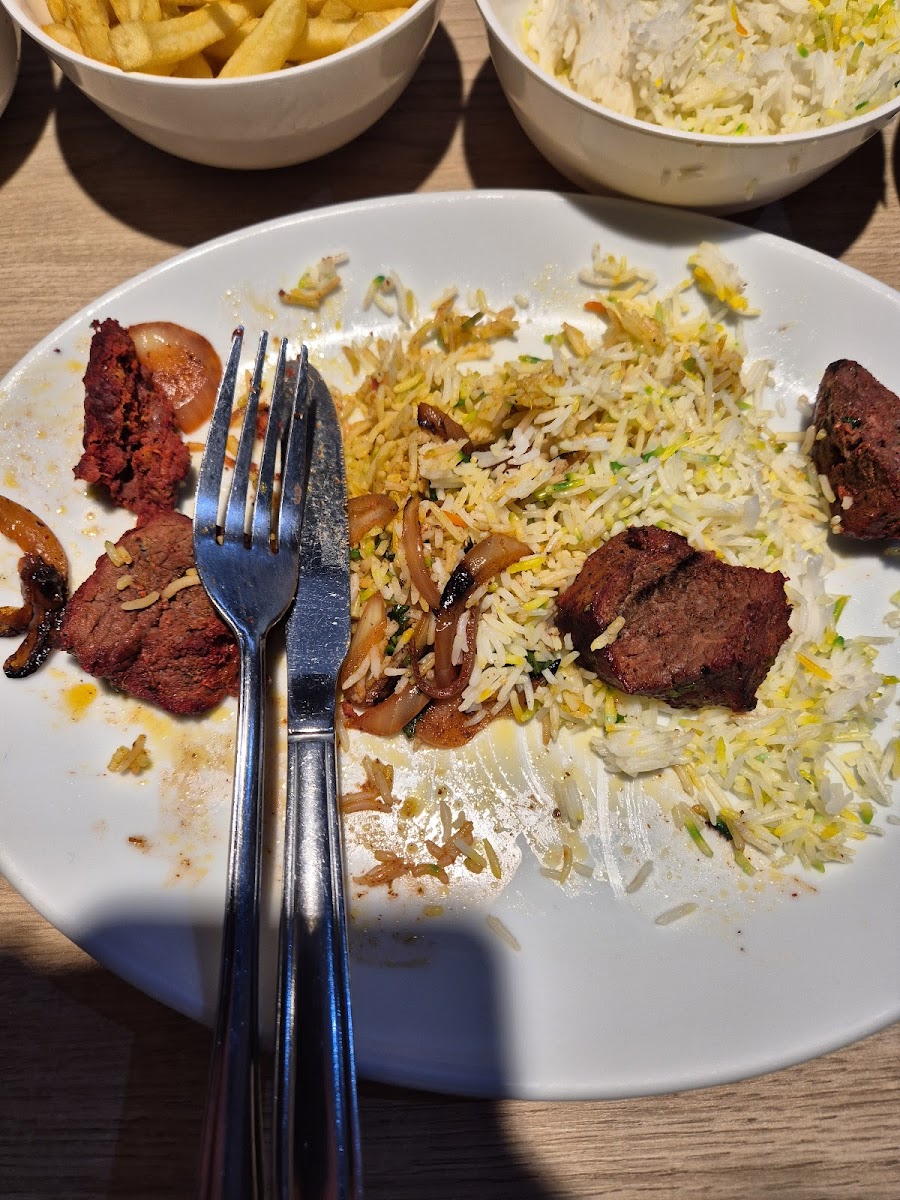 Akbor's Indian Restaurant & Takeaway-8